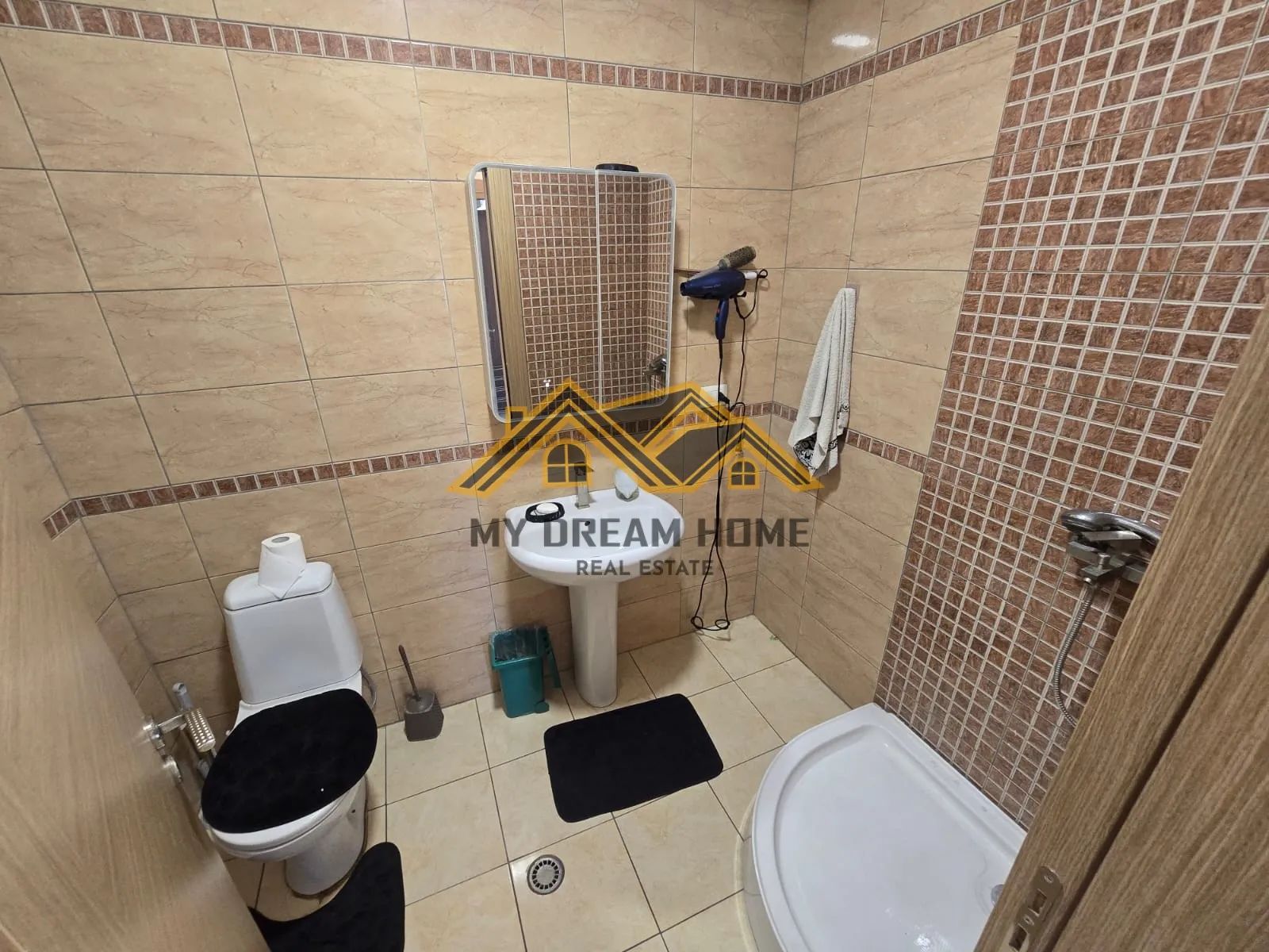 Banesë / Apartament në shitje në Durrës — foto 10