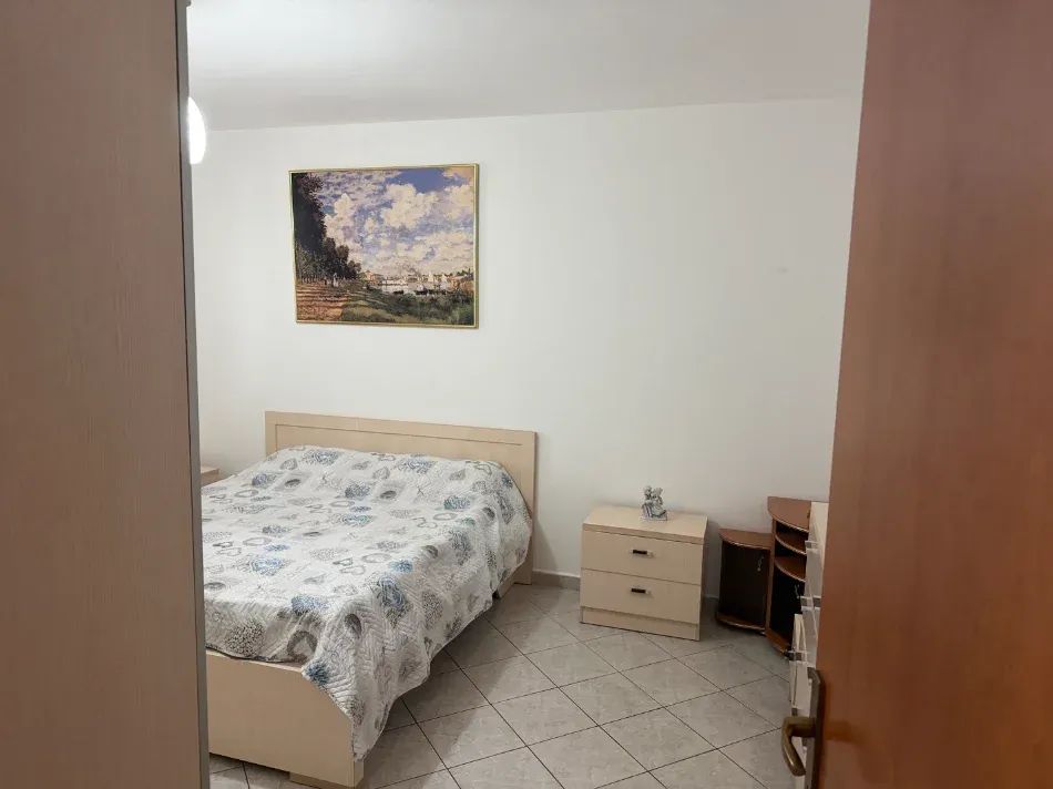 Banesë / Apartament me qera në Qendër, Durrës — foto 2
