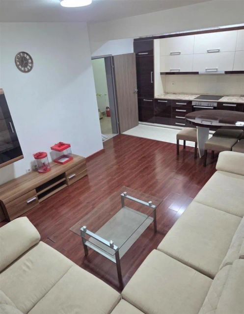 Banesë / Apartament me qera në Tetovë — 2+1, 65 m²