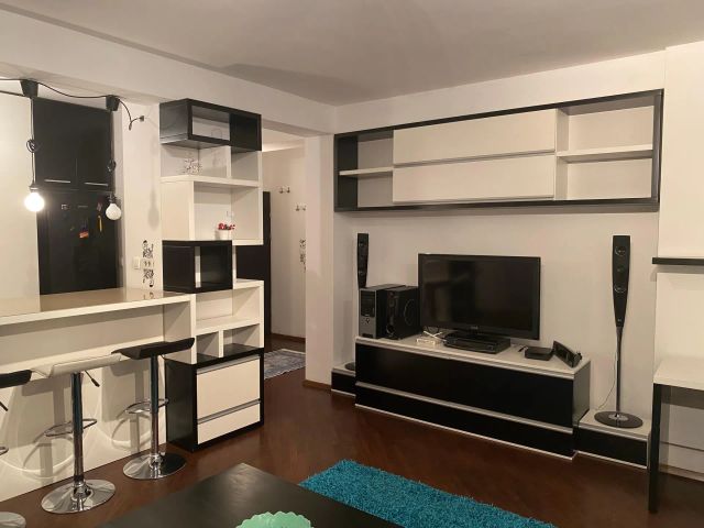 Banesë / Apartament me qera në Çair, Shkup — 2+1, 60 m²