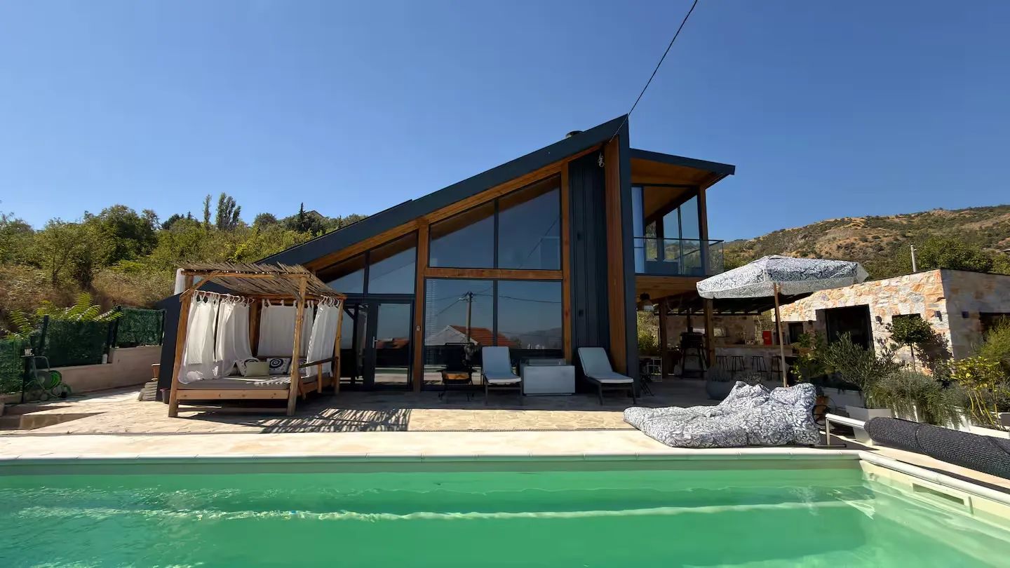 Vilë me qera në Shkup — 3+1, 72 m²
