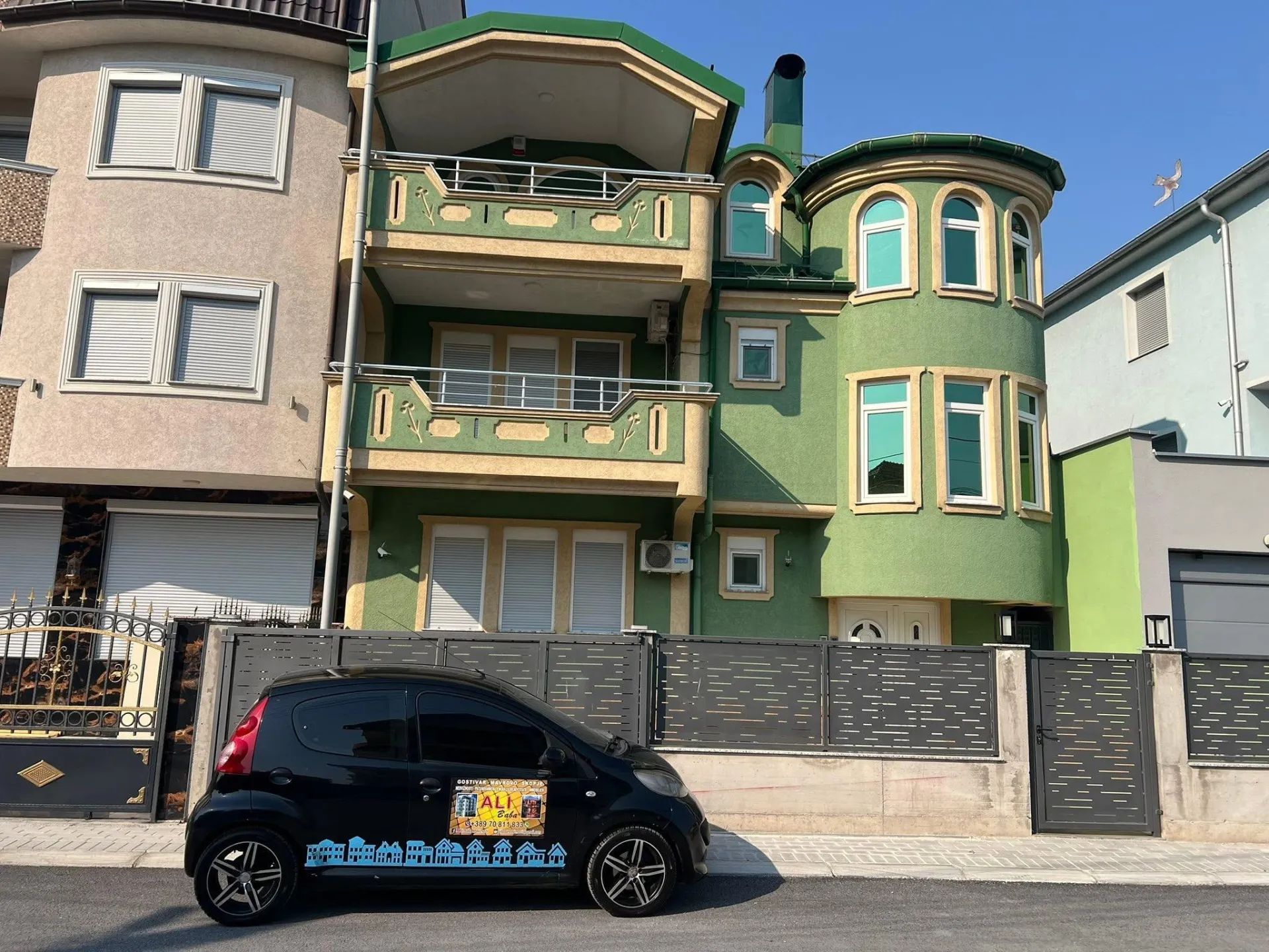 Shtëpi në shitje në Gostivar — 8+1, 240 m²