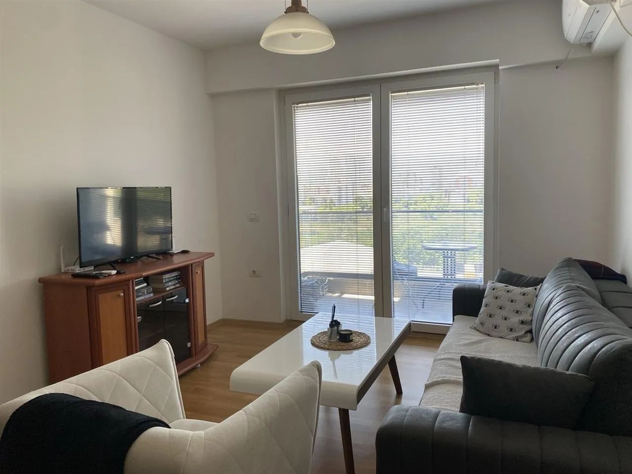 Banesë / Apartament me qera në Shkup — foto 5