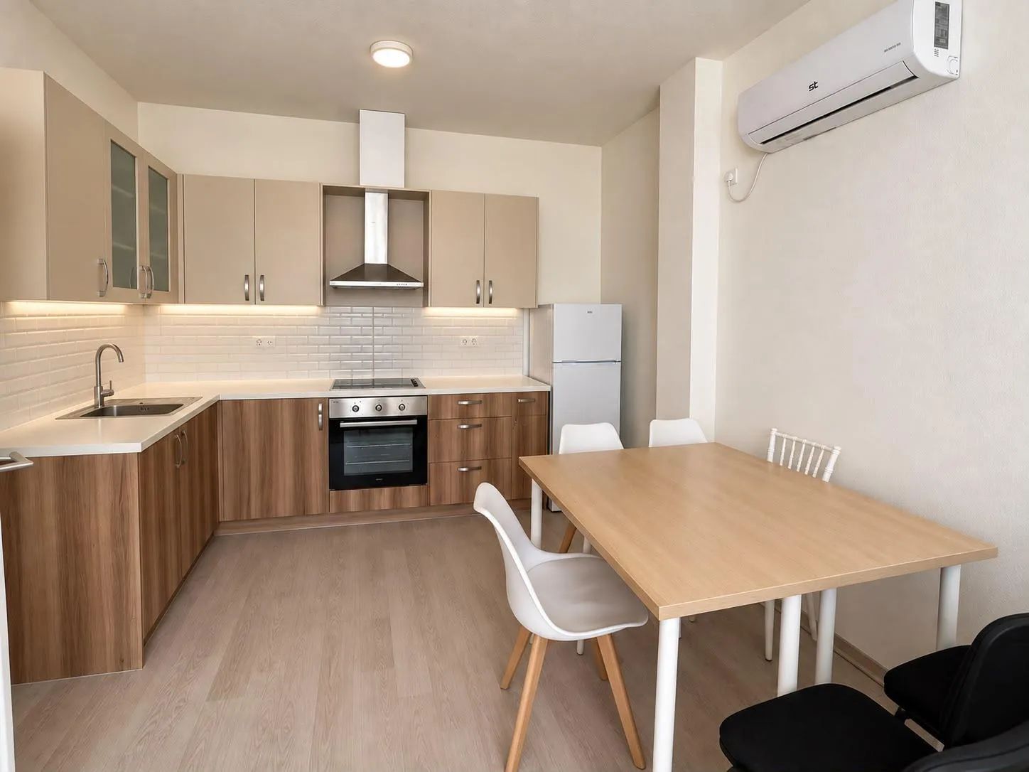 Banesë / Apartament me qera në Shkup — foto 2
