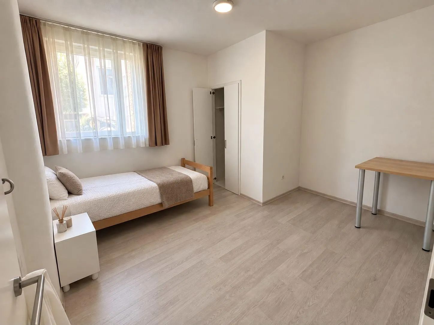 Banesë / Apartament me qera në Shkup — foto 4